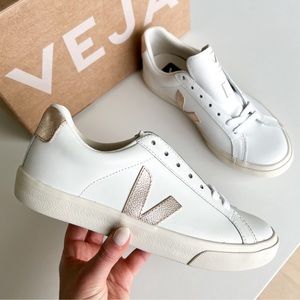 Veja Esplar Leather Sneakers in Extra White / Platine